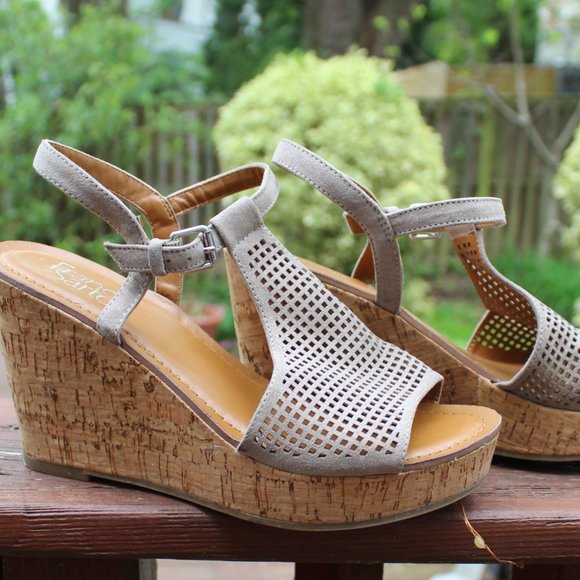 Franco Sarto Clinton 2 Platform Wedge Sandals size 7 - Picture 10 of 15